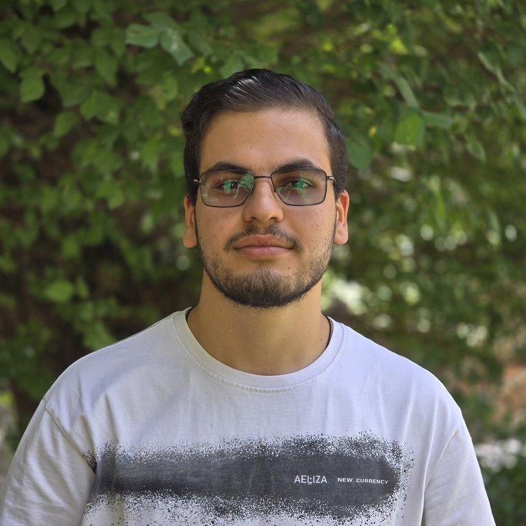 تصویر حمیدرضا بیات